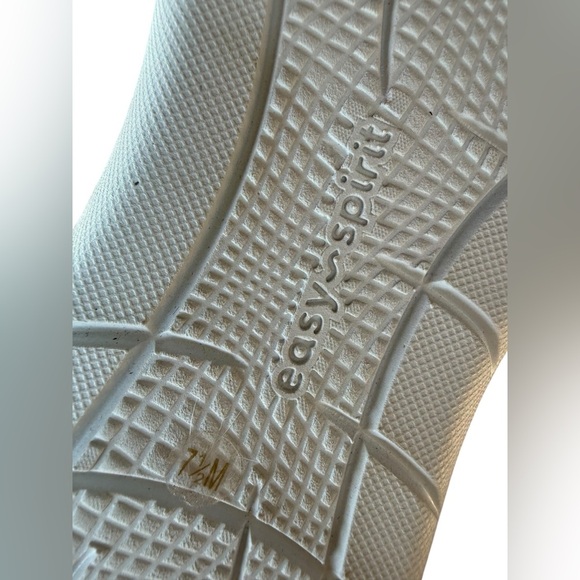 Easy spirit Women Sz 7.5 m Sesavanah2 slip on Walking Shoes sneaker grey comfort - Picture 8 of 8